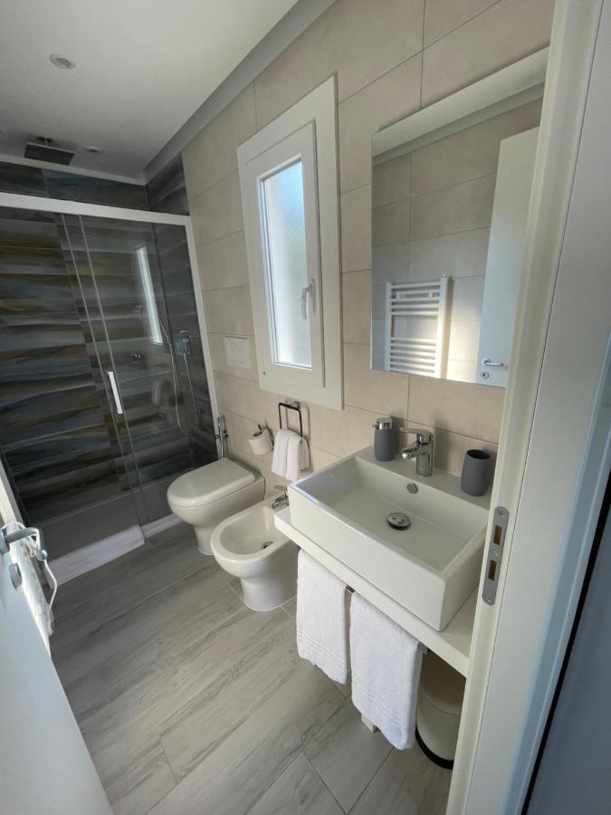 Marina Degli Estensi Floating Resort Llido Degli Estensi Extérieur photo