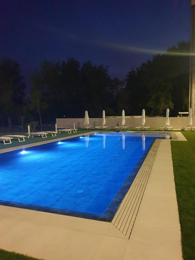 Marina Degli Estensi Floating Resort Llido Degli Estensi Extérieur photo
