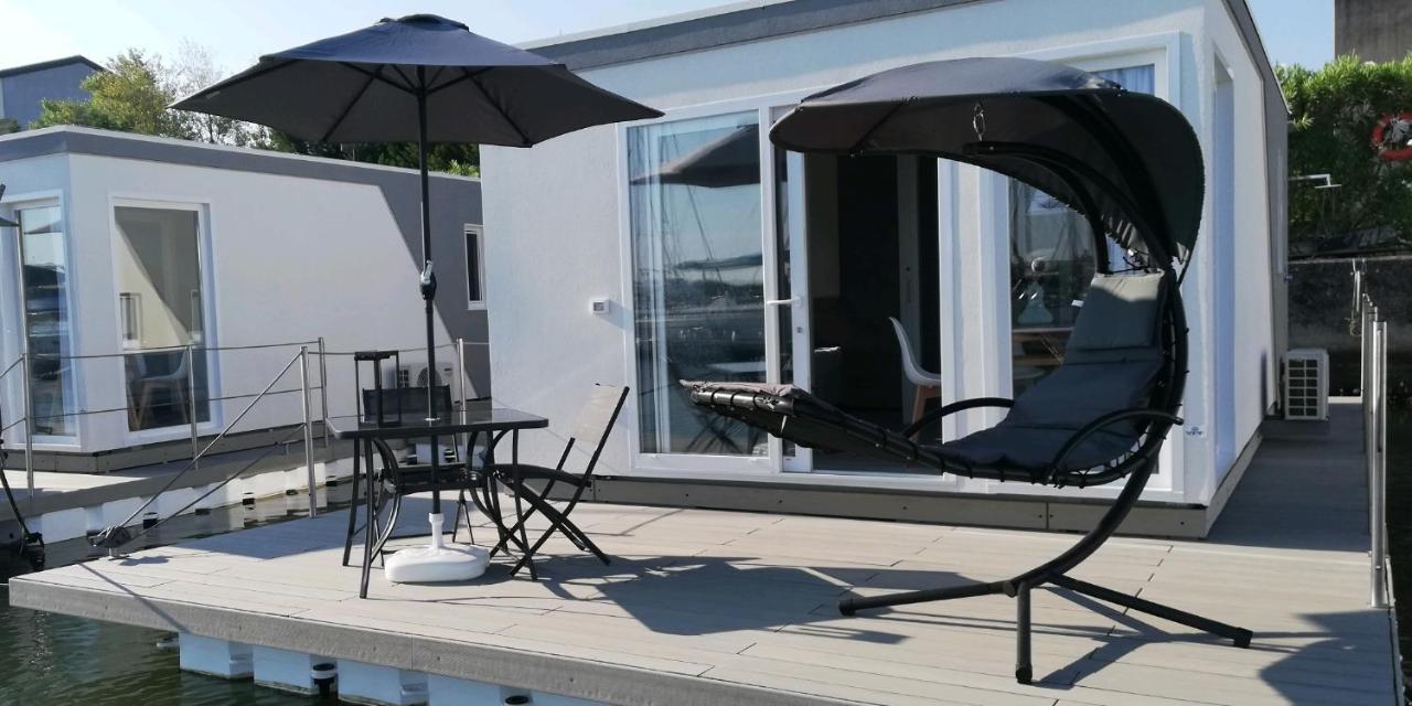 Marina Degli Estensi Floating Resort Llido Degli Estensi Extérieur photo